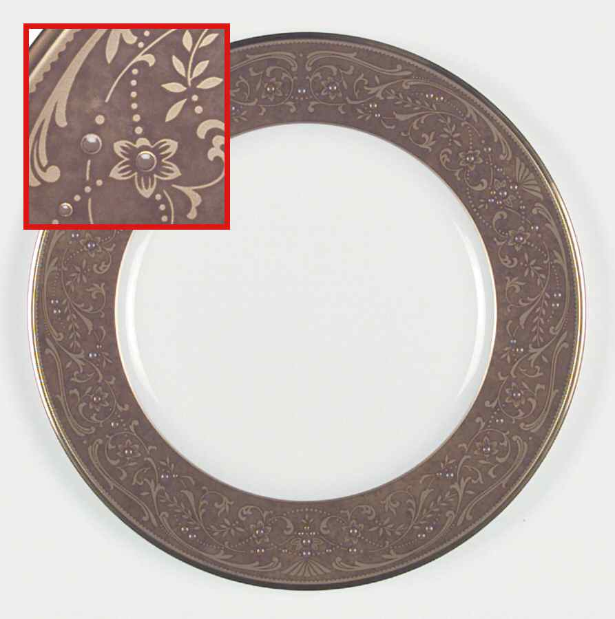 White Palace Accent Luncheon Plate by Noritake-1