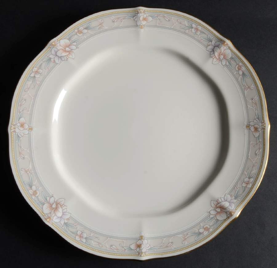 Windsor Garden 11" Chop Plate (Round Platter) by Noritake-1