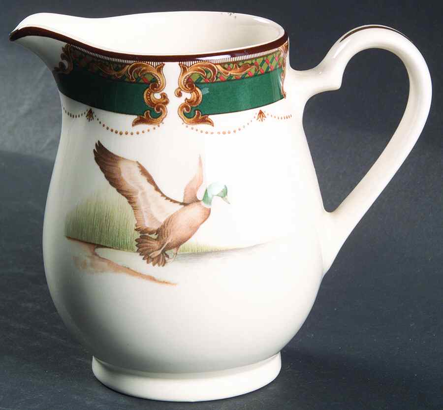 Wicklow Green Creamer by Noritake-1