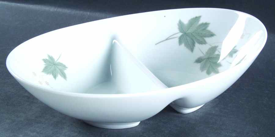 Wild Ivy 10" Oval Divided Vegetable Bowl by Noritake-1