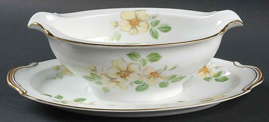 Wildrose Gravy Boat with Attached Underplate by Noritake-1