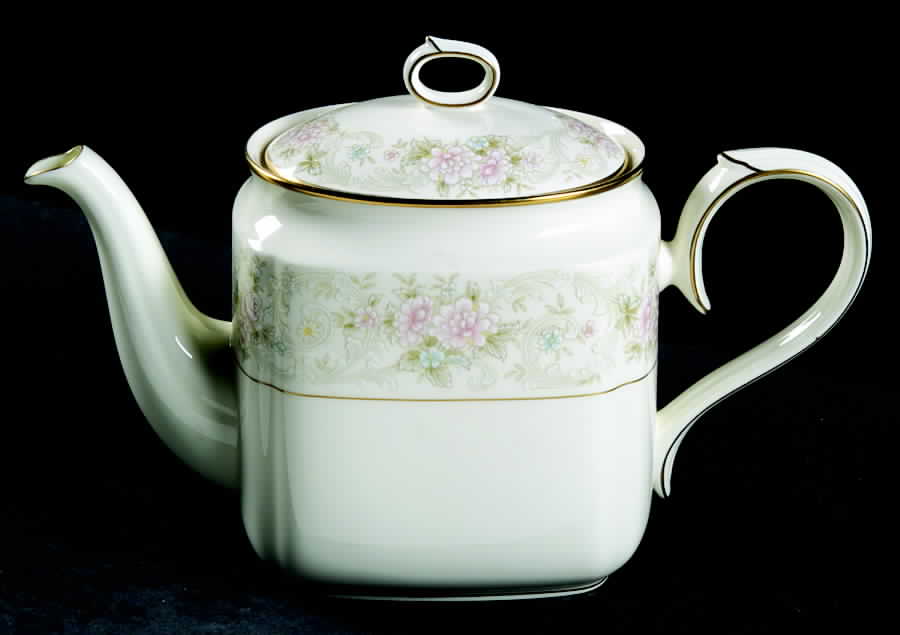 Willowbrook Teapot & Lid by Noritake-1