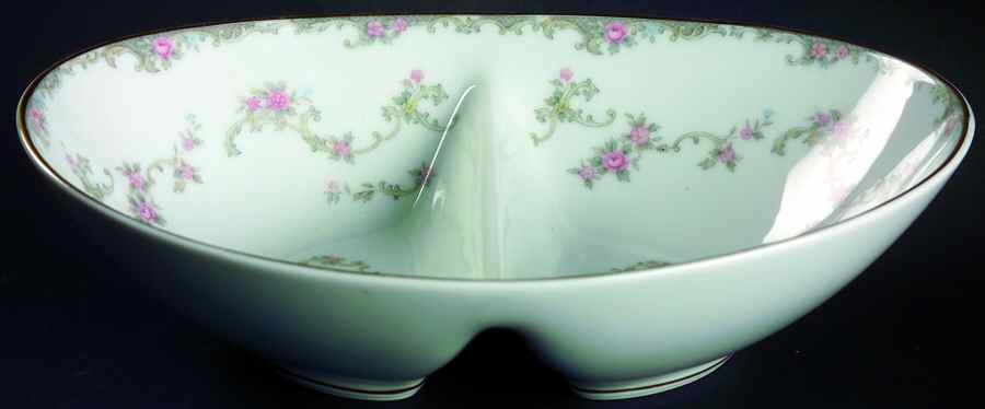 Windsor 10" Oval Divided Vegetable Bowl by Noritake-1