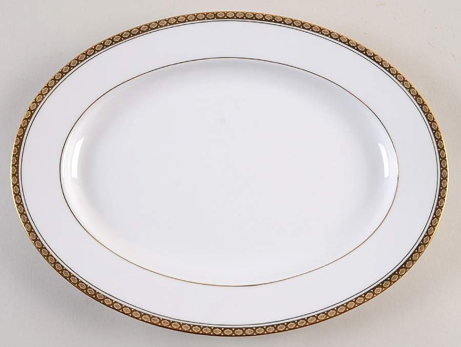 Windsor 11" Oval Serving Platter by Noritake-1