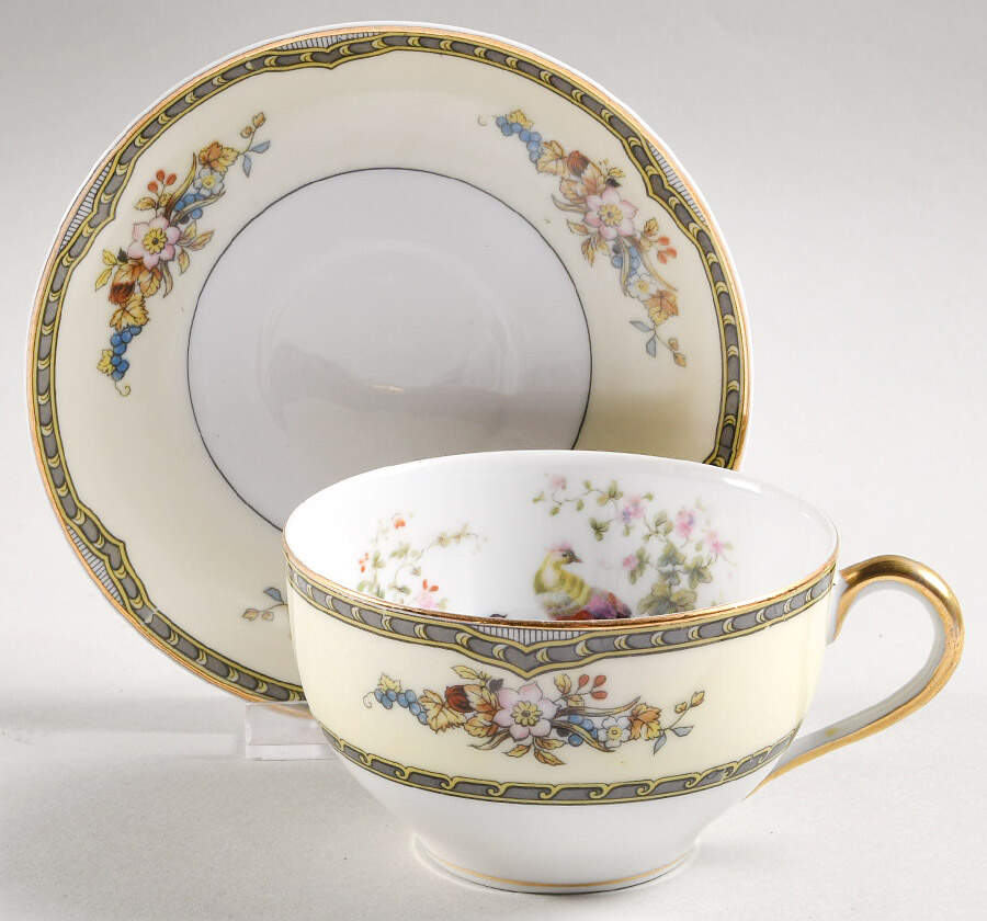 Windsor Oversized Cup & Saucer Set by Noritake-1