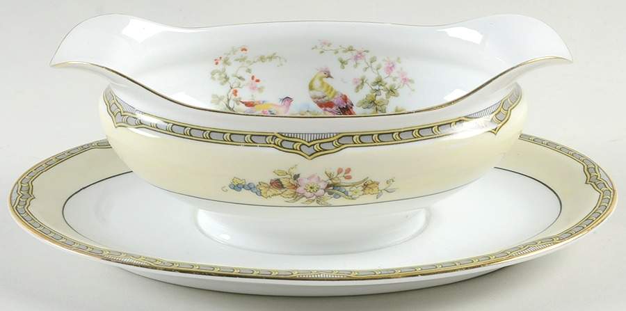 Windsor Gravy Boat with Attached Underplate by Noritake-1