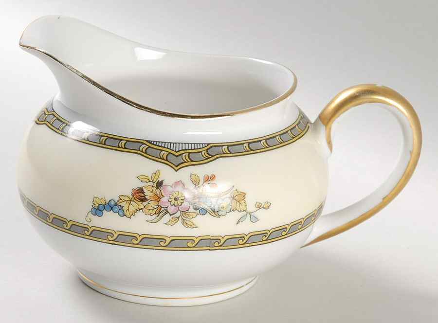 Windsor Creamer by Noritake-1