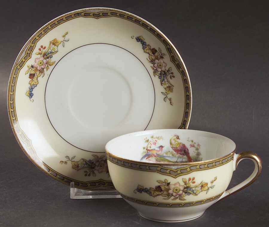Windsor Flat Cup & Saucer Set by Noritake-1