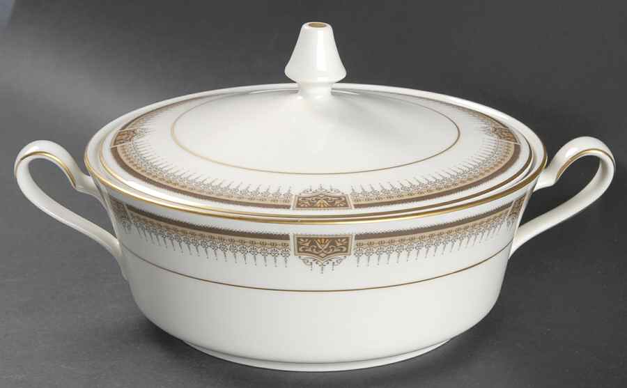 Windermere Round Covered Vegetable by Noritake-1