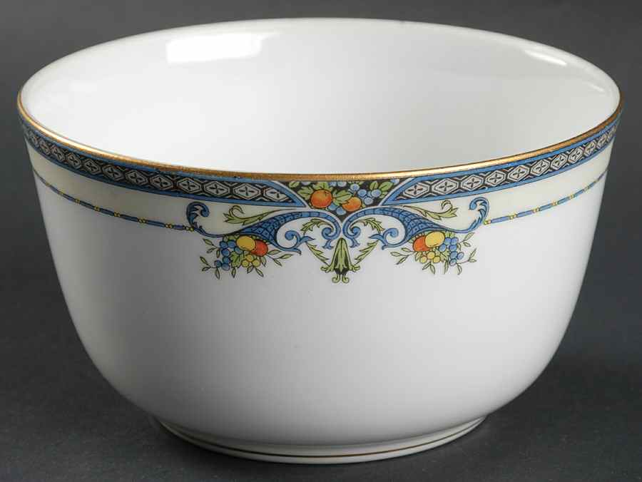Winona Cranberry Bowl by Noritake-1