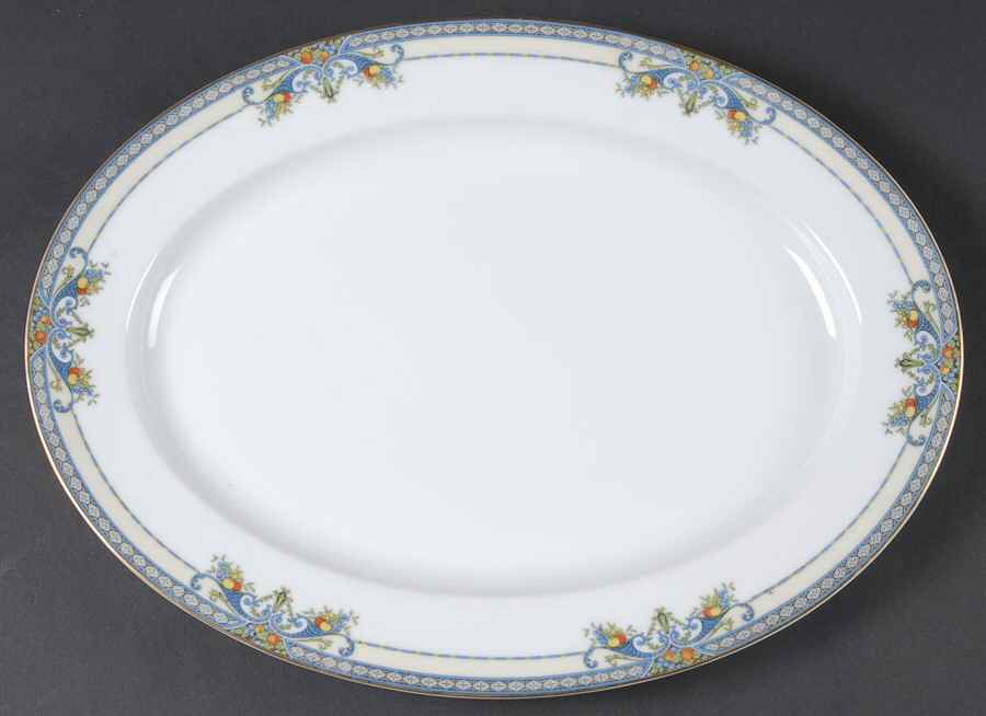 Winona 13" Oval Serving Platter by Noritake-1