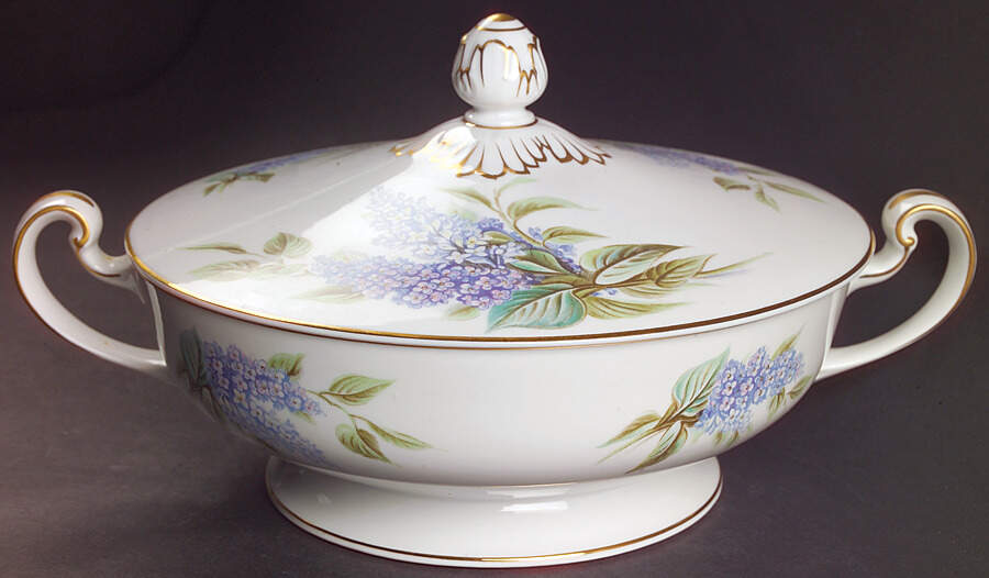 Winona Round Covered Vegetable by Noritake-1