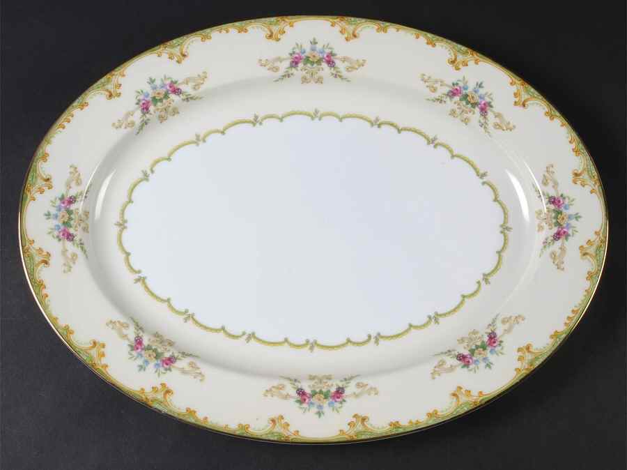 Winton 16" Oval Serving Platter by Noritake-1