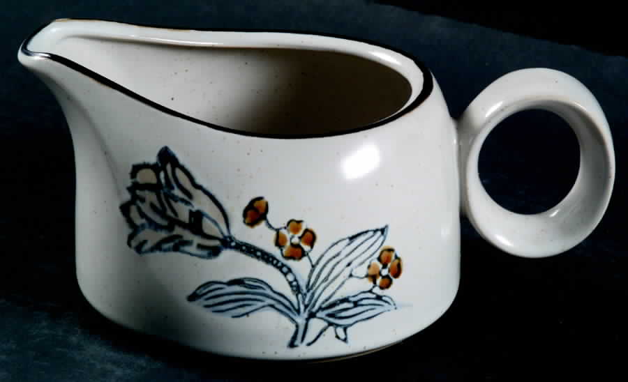 Winterrose Gravy Boat by Noritake-1