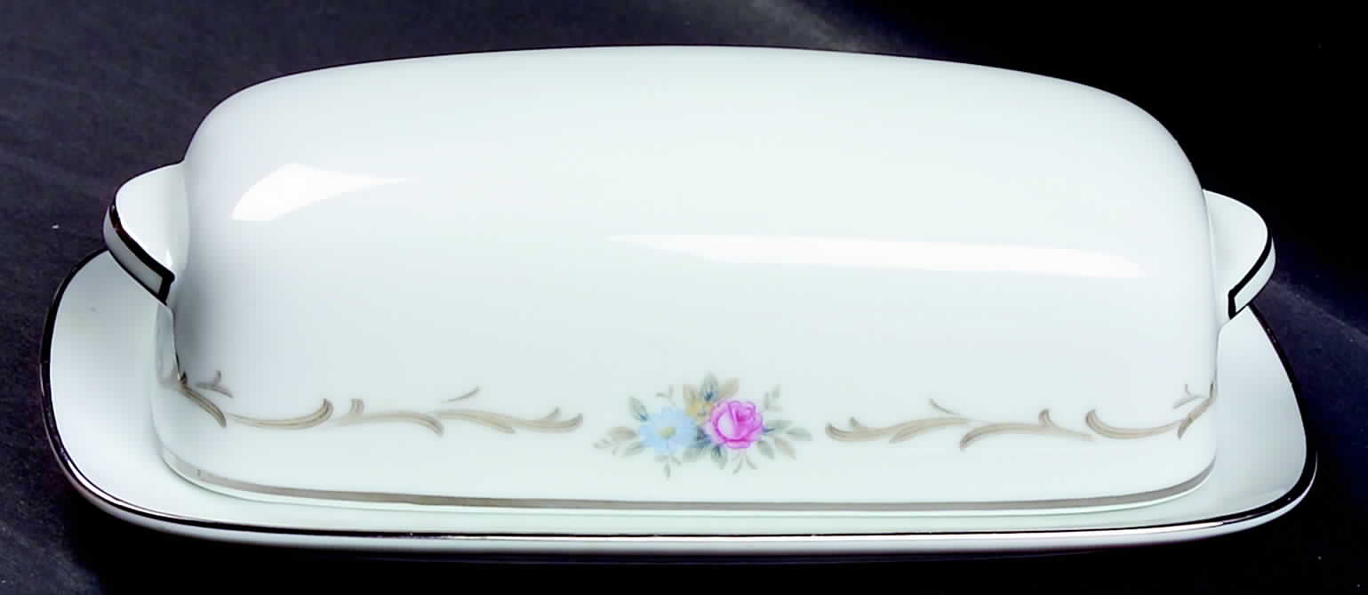 Winthrop 1/4 Lb Covered Butter by Noritake-1