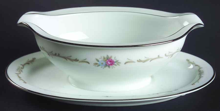 Winthrop Gravy Boat with Attached Underplate by Noritake-1