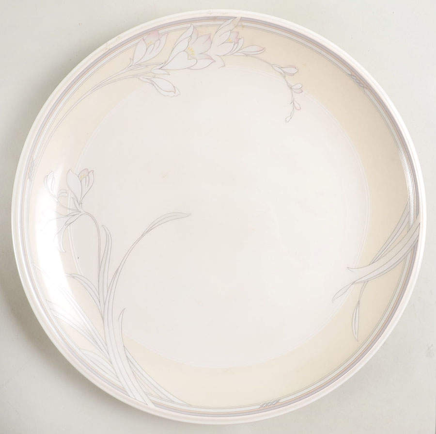 Winter Park 12" Chop Plate (Round Platter) by Noritake-1