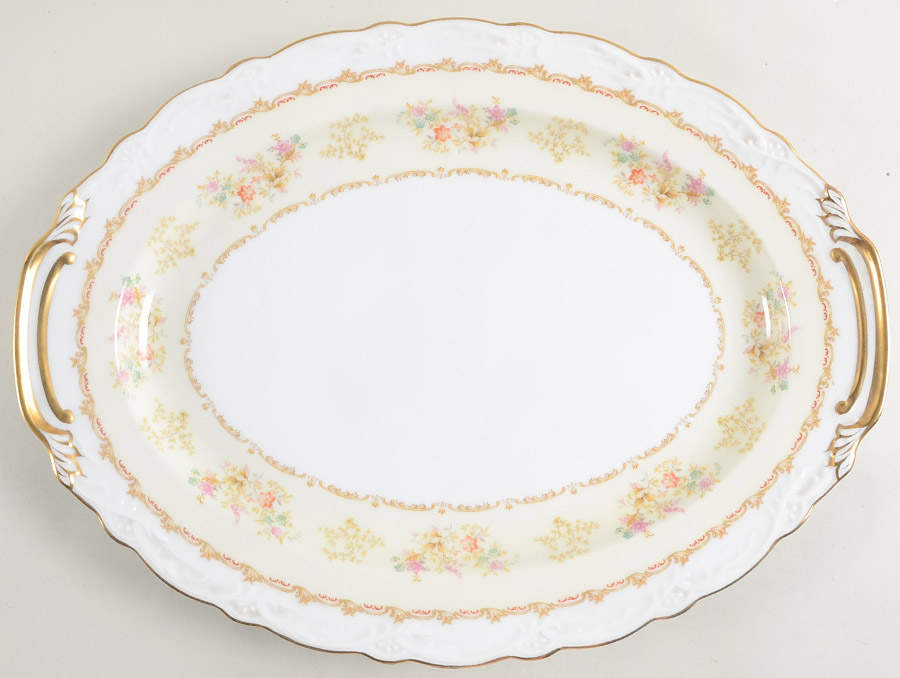Woodbine 16" Oval Serving Platter by Noritake-1