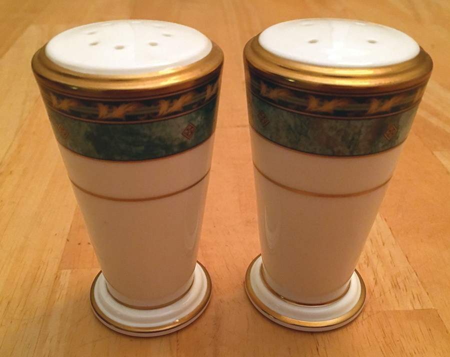 Woodlawn Salt & Pepper Set by Noritake-1