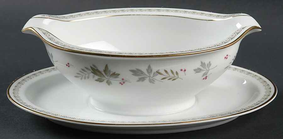 Woodmont Gravy Boat with Attached Underplate by Noritake-1