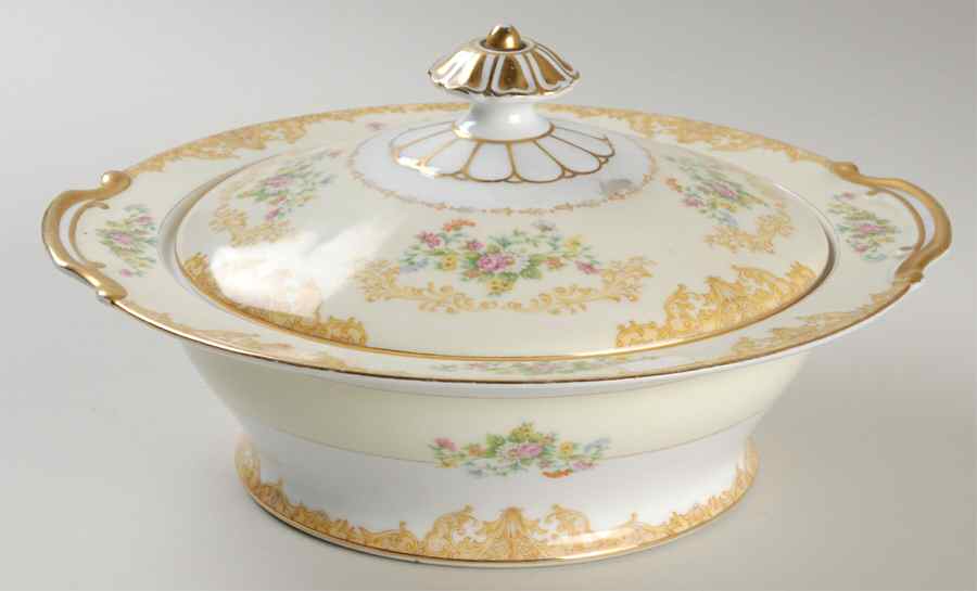 Wotan Round Covered Vegetable by Noritake-1