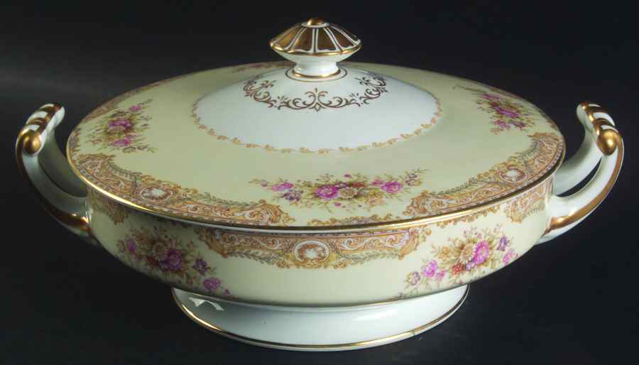 Wrocklage Round Covered Vegetable by Noritake-1