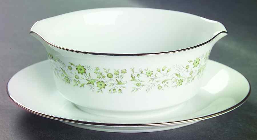 Wynwood Gravy Boat with Attached Underplate by Noritake-1