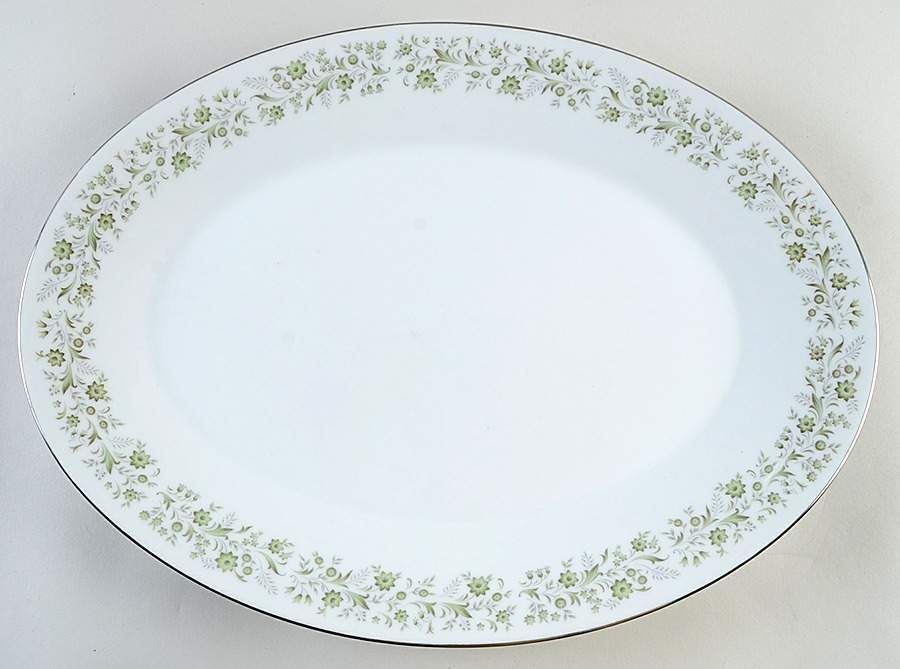 Wynwood 16" Oval Serving Platter by Noritake-1