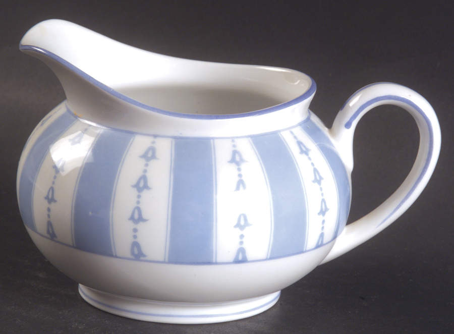 The Yale Creamer by Noritake-1
