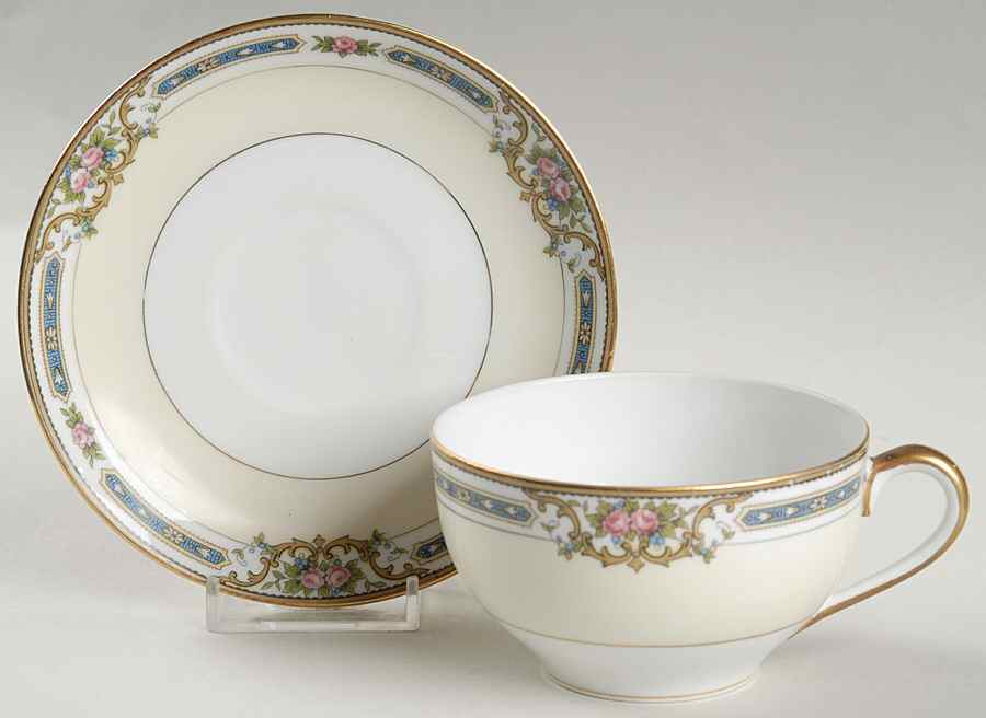 Ybry Flat Cup & Saucer Set by Noritake-1