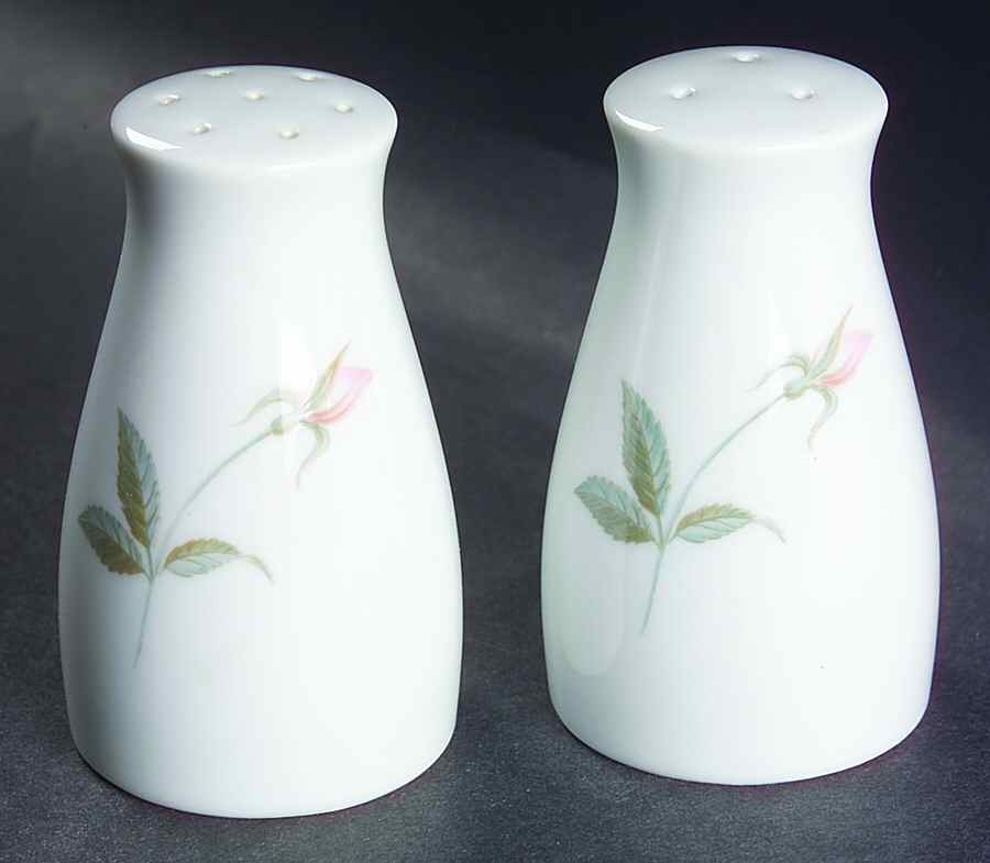 Young Love Salt & Pepper Set by Noritake-1