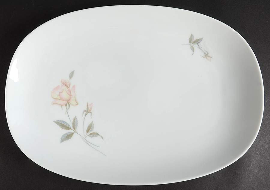 Young Love 13" Oval Serving Platter by Noritake-1