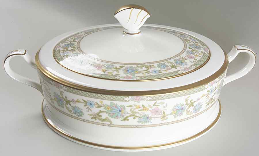 Yoshino Round Covered Vegetable by Noritake-1