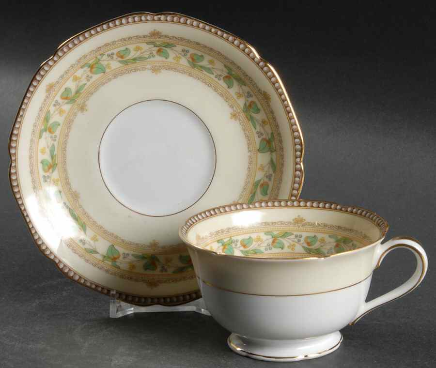 Zembla Footed Cup & Saucer Set by Noritake-1