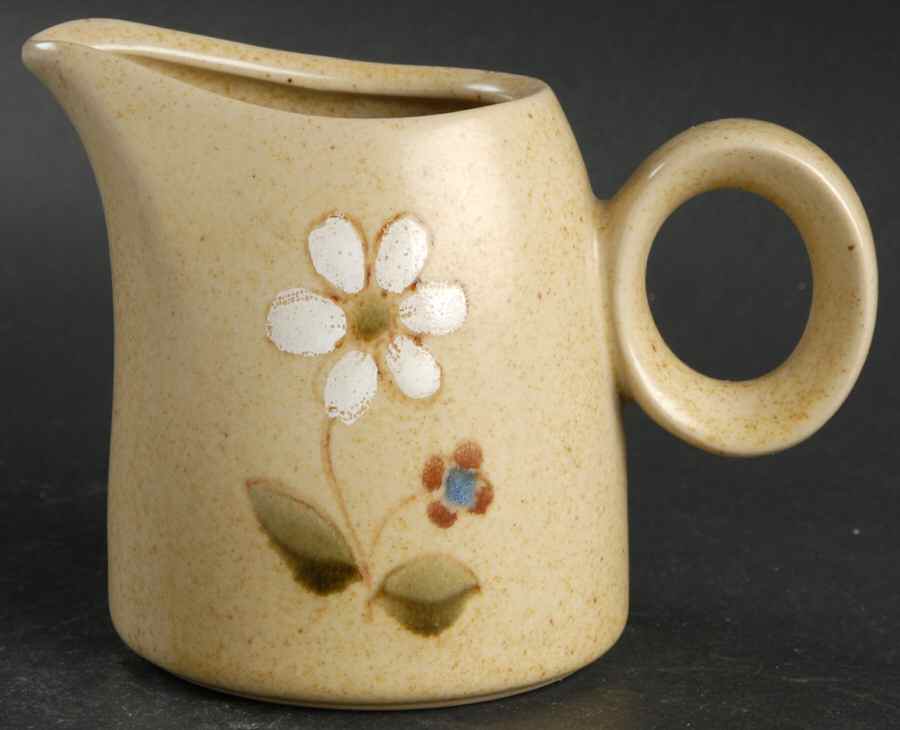 Zest Creamer by Noritake-1