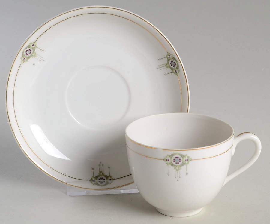 NAG8 Flat Cup & Saucer Set by Nagoya Shokai-1