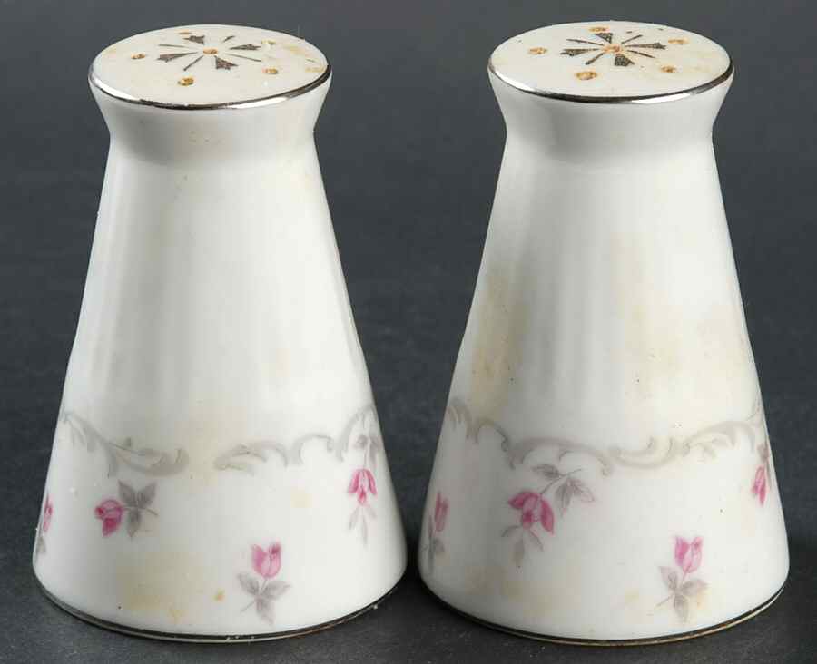 Parisienne Salt & Pepper Set by Nagoya Shokai-1