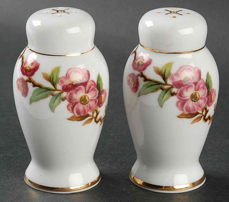 Blossomtime Salt & Pepper Set by Narumi-1