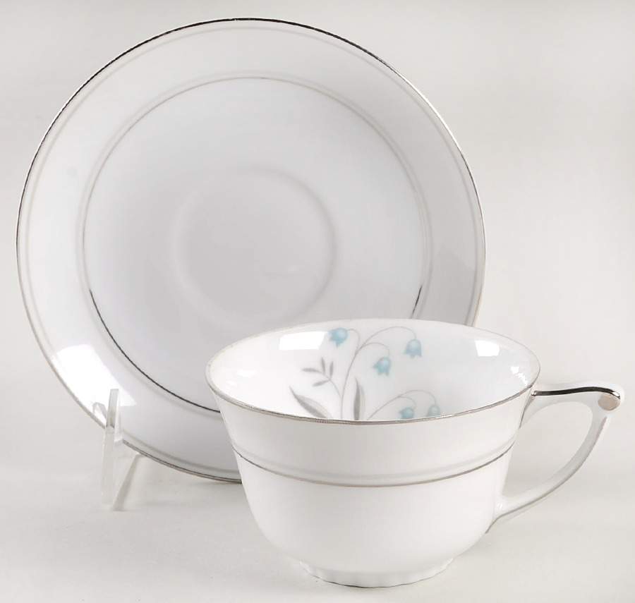 Esther Flat Cup & Saucer Set by Narumi-1