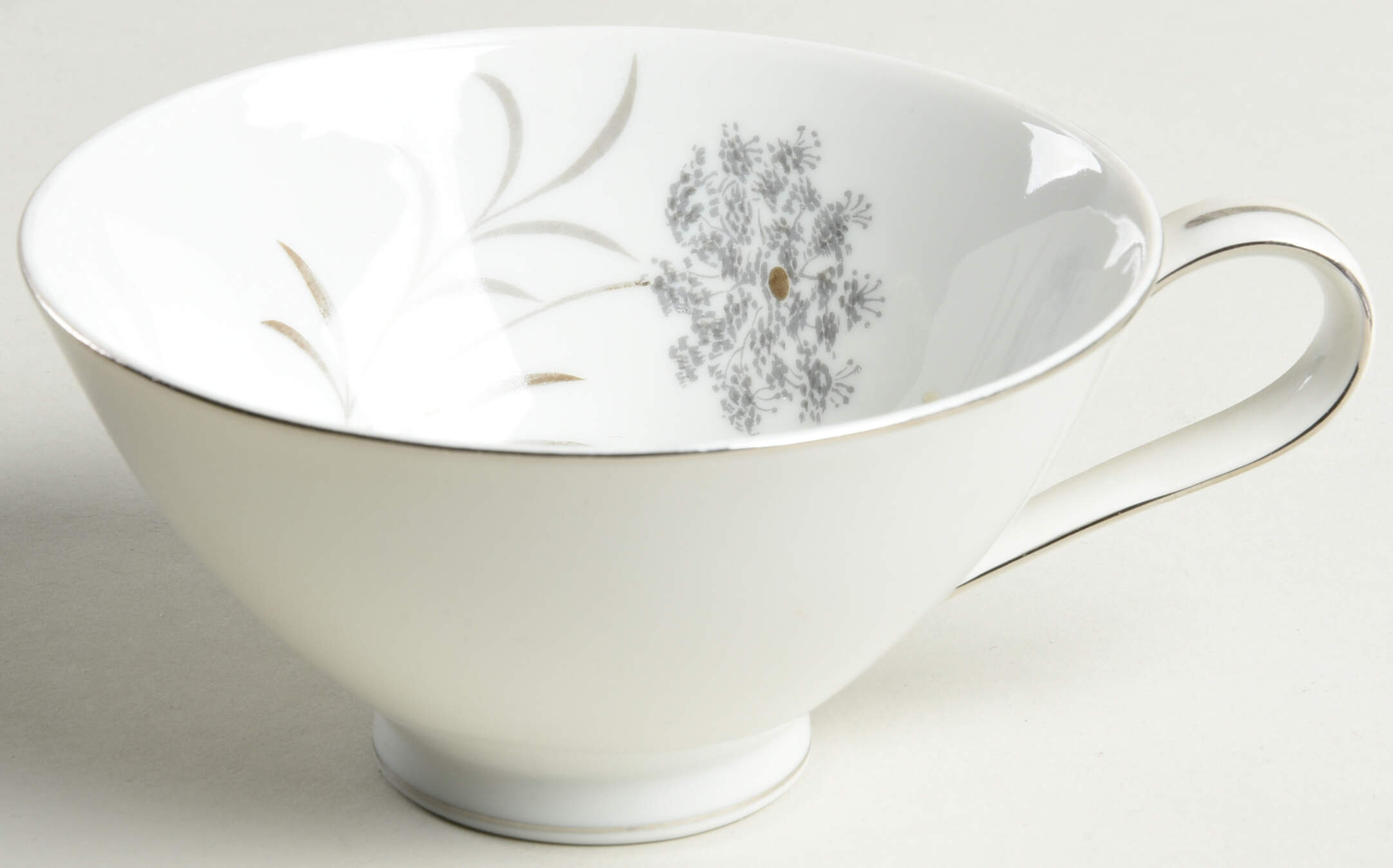 Harriet Footed Cup by Narumi-1