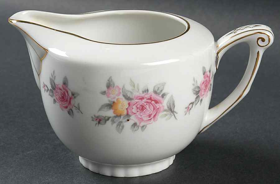 Hinsdale Creamer by Narumi-1