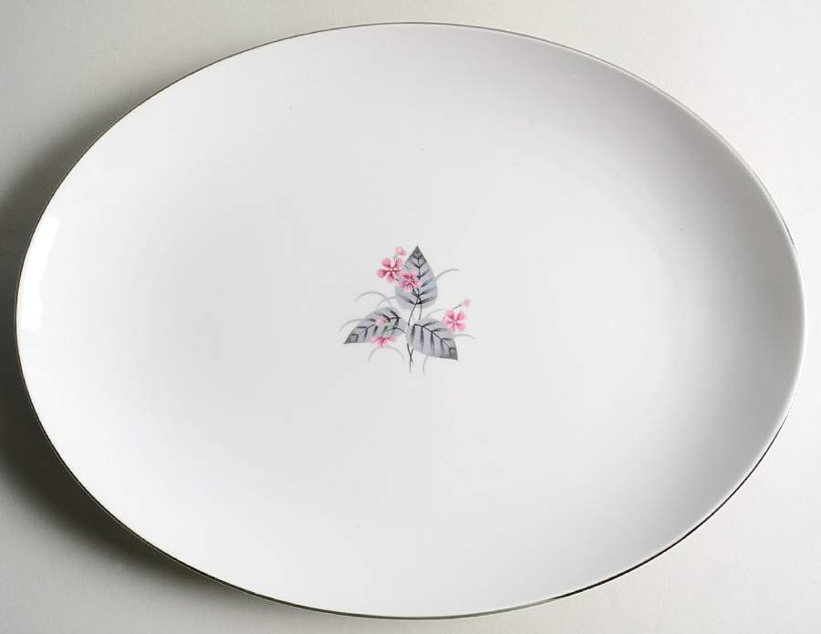 Lyric 14" Oval Serving Platter by Narumi-1