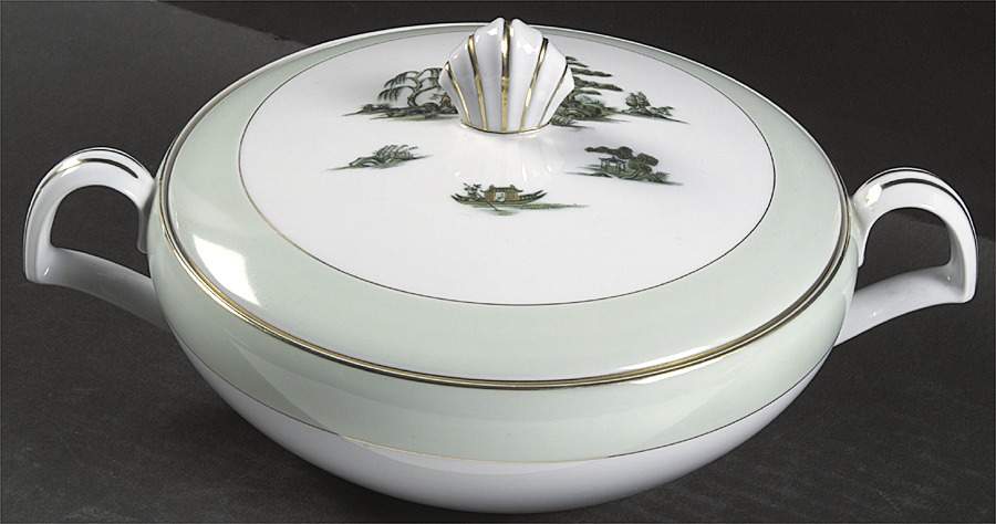Oriental Green Round Covered Vegetable by Narumi-1