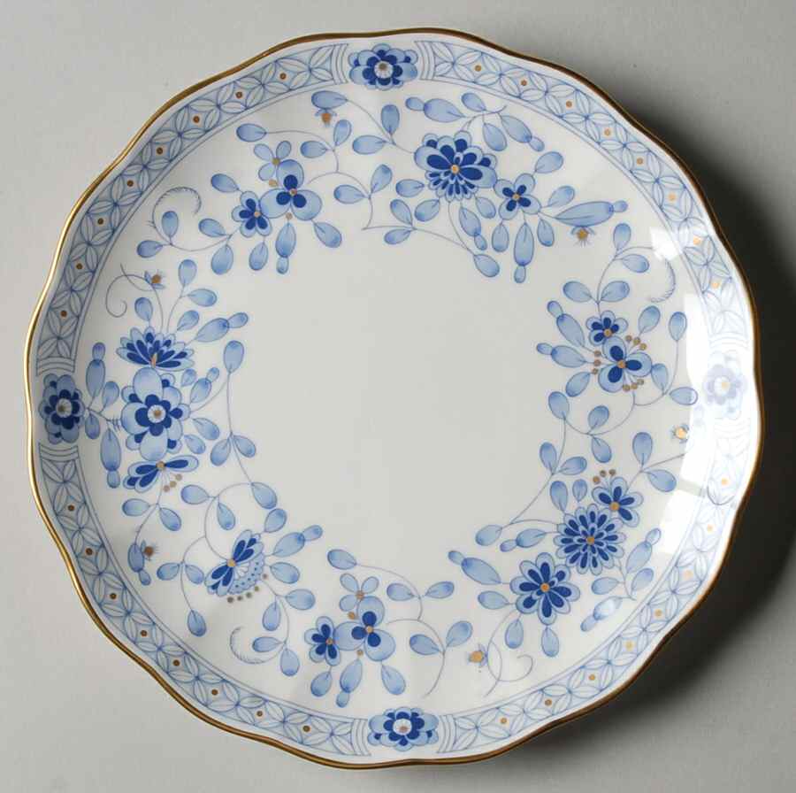 Hello Kitty Bread & Butter Plate by Narumi-1