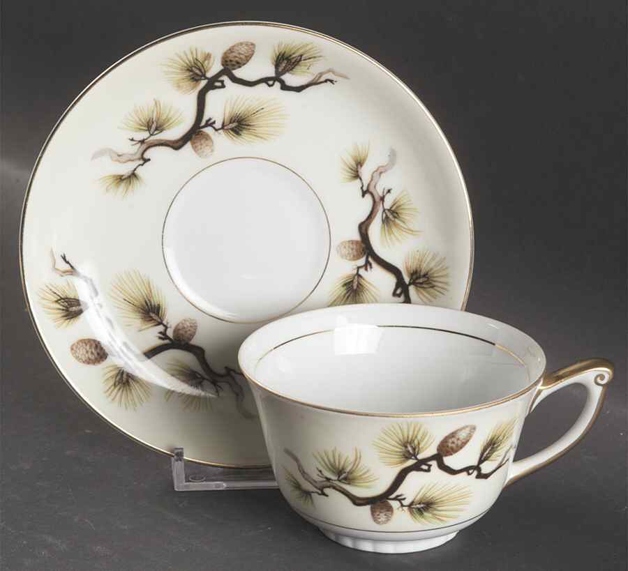 Shasta Pine Cream Footed Cup & Saucer Set by Narumi-1