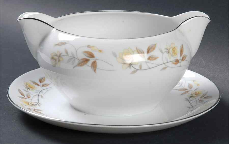 Sonata (No #) Gravy Boat with Attached Underplate by Narumi-1
