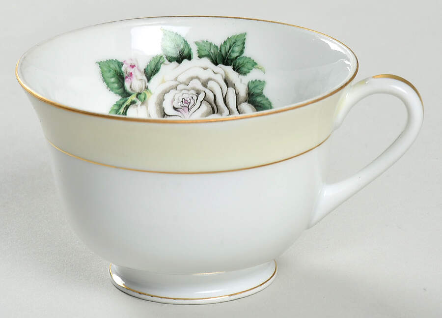 White Rose Footed Cup by Narumi-1