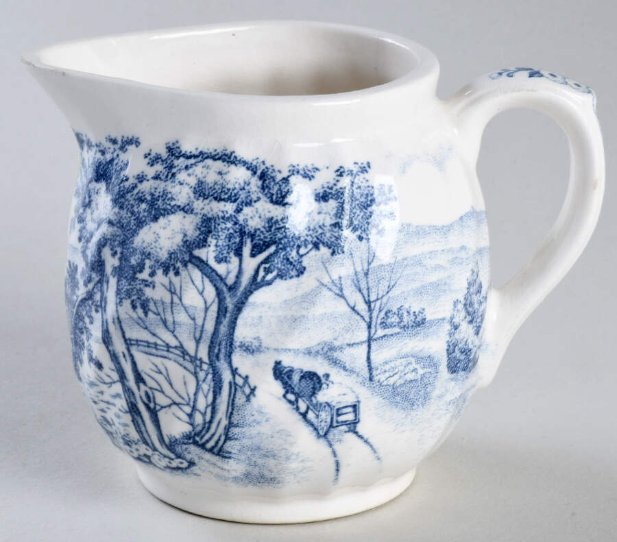 Blue River Creamer by Nasco (Japan)-1