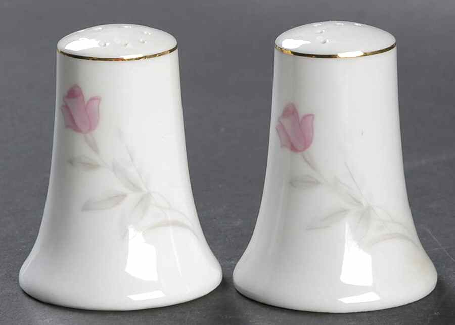 Brentwood Salt & Pepper Set by Nasco (Japan)-1