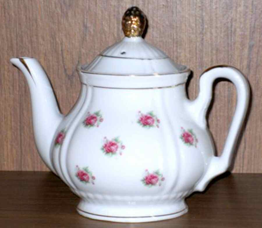 Chelsea Teapot & Lid by Nasco (Japan)-1